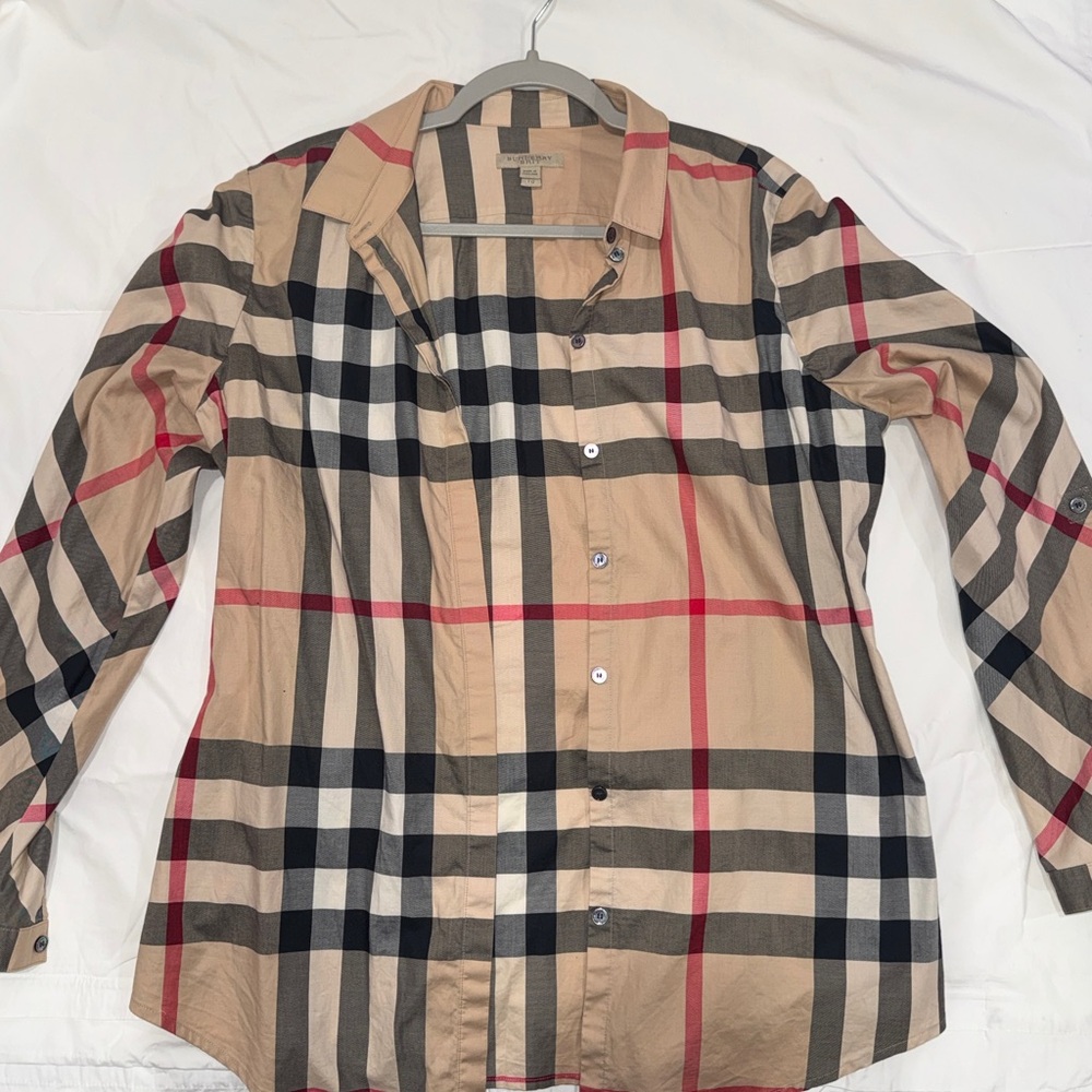 Burberry Classic Checkered Shirt in Tan and Red